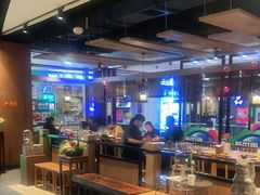 -呷哺呷哺(万达新世界店)