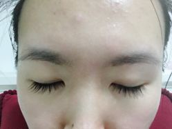 -爱美睫美甲会馆