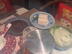 -尚尚仙·酸汤猪手·猪肚鸡火锅(华联万柳购物中心店)