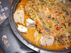 老坛酸菜味烤鱼-吞鱼兽麻辣烤鱼(万达店)