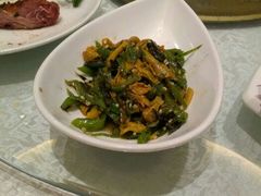 鹿唇-鼎记酒楼(雁南一路店)