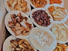 -天宜隆蘑菇宴火锅(石景山旗舰店)
