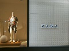 -ZARA(恒隆广场店)