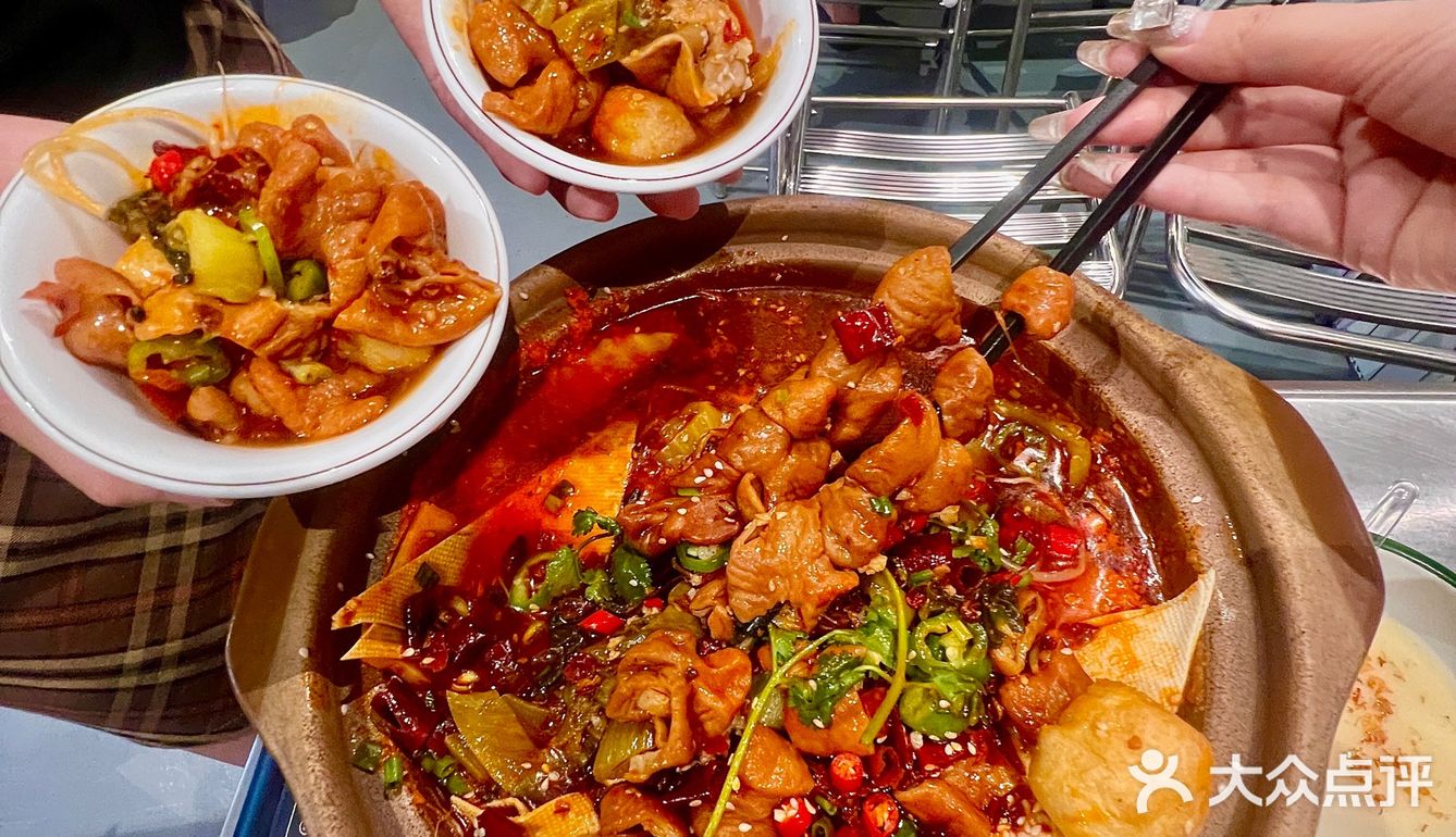 在东莞！就要吃不起眼的小破店。。。