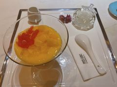 -燕庭·纯燕窝·甜品下午茶(南京西路店)