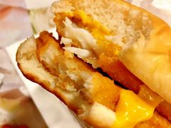 双层深海狭鳕鱼堡-麦当劳(凯德广场店)