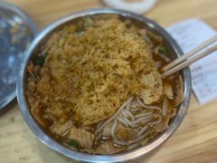 -柳州肥姨妈大骨螺蛳粉(东靖路店)
