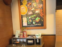-星巴克(昆明美辰百货店)