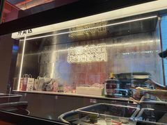 -柳喜辣·烧烤酒局(跃进总店)