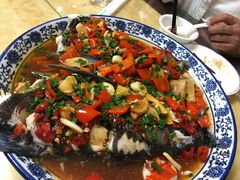 剁椒鱼头-洪福饭店·十八年老店
