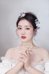 -洋洋婚纱品牌集合店