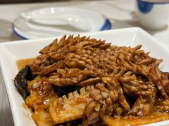 -梅飞酒家(名辉豪庭店)