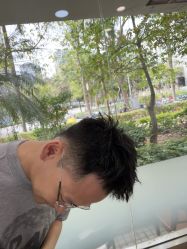 -首脑美发沙龙
