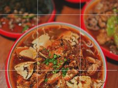 -老闵田螺馆·南昌市井菜·特色小吃(总店)