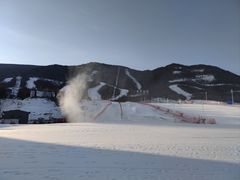 -鳌山滑雪度假区
