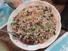 松子黑米炒饭-胡桃里音乐酒馆(白云五号T5 MALL店)