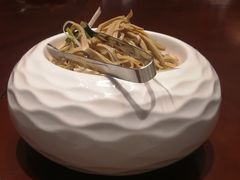 炝拌豆腐丝-青岛颐海花园酒店总店·自助餐厅