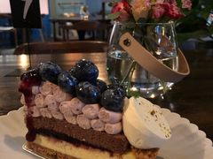 -黑草莓(重庆路店)