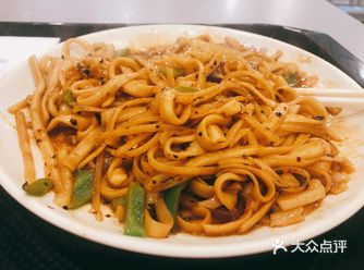 大食代（金地广场）还是有很多好吃的