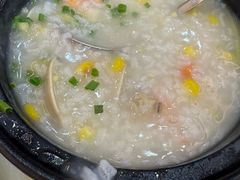 -覃记海鲜美食餐厅