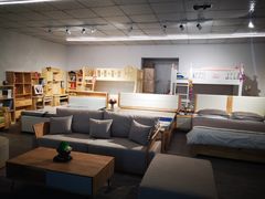 -大商机场前石材建材家具大市场