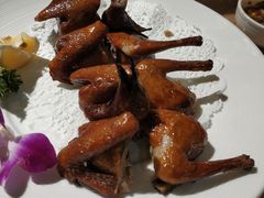 红烧乳鸽-德兴show鲜·蒸汽海鲜火锅餐厅(格创悦里店)