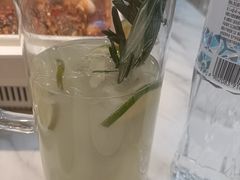 -三江源活鱼现烤(维多利摩尔城店)