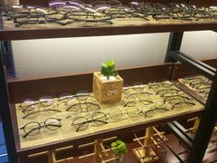-肆兮眼镜·蔡司·徕卡战略合作店(大坪店)