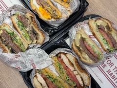 -The Habit Burger Grill 哈比特汉堡(爱琴海店)