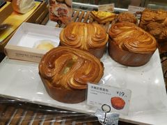 -PARIS BAGUETTE巴黎贝甜(周浦万达店)