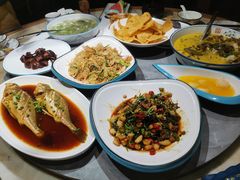 -老外婆渔村·传统宁波菜(骆驼爱琴海店)