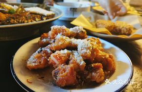 Braised Pork Ribs with Garlic