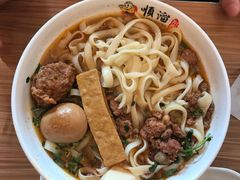 -顺溜·手工刀削面·黑金店(铜锣湾店)