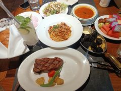 -食间牛排(湖西路店)