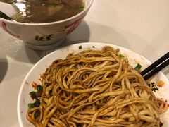 手擀面-民间老鸡汤面馆(中山北路店)