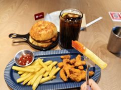 -必胜客(航洋国际店)