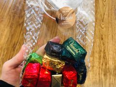 -VENCHI 闻绮(北京国贸商城店)