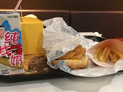 -麦当劳(新华路步步高店)