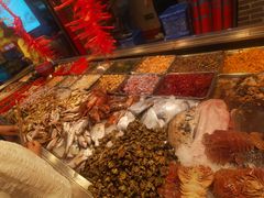 -谊荣海鲜大牌档(石湖店)