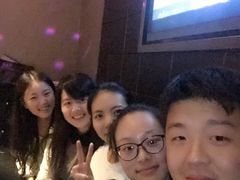 -歌迷量贩KTV(光彩市场店)