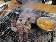 -肉甲韩国木炭烤肉(新壹街1店)