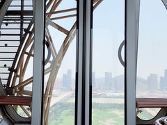-影汇之星8字形摩天轮