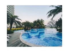 -源·咖啡自助餐厅·海鲜·烧烤·三文鱼(海口华彩洲际酒店)