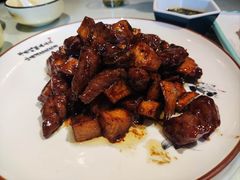 杏鲍菇牛肉粒-宝丰饭店