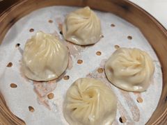 蟹粉小笼包-火福·天湖阁大闸蟹博物馆主题餐厅(浅水湾店)