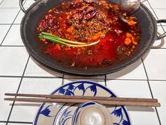 -旧街市鲜货老火锅(大光路店)