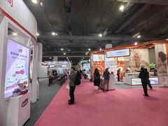 -上海跨国采购会展中心