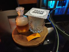 -TASTE ROOM Bar
