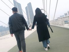 -南京眼步行桥