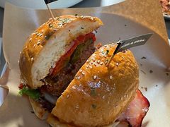 愤怒的公牛汉堡-shark burger·鲨鱼汉堡(交子大道店)